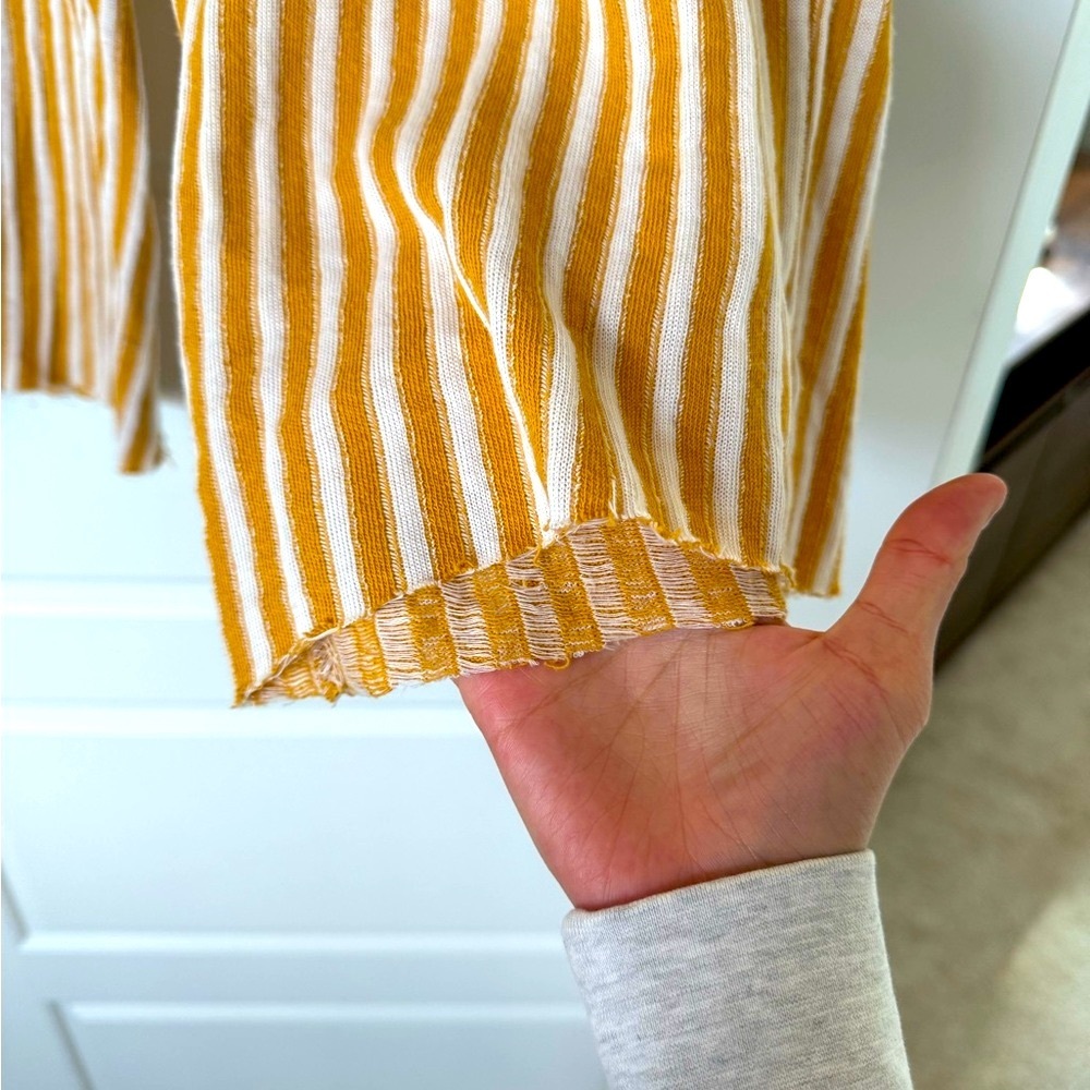 Zara Trafaluc Women’s Mustard & White Ocher Striped Knit Culottes Cropped Pants - Picture 5 of 10